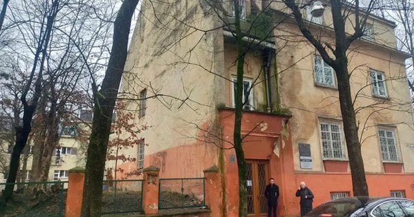 Продаж медичного закладу на вулиці Єфремова, 59 у Львові: Верховний Суд припинив справу
