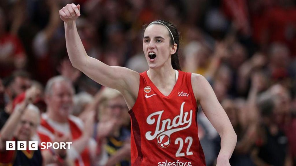 Кейтлін Кларк увійшла в історію WNBA, допомігши Індіані Фівер перемогти Сіетл Сторм.