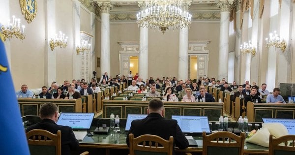 Львівська обласна рада прийняла звернення щодо польсько-українських історичних дискусій