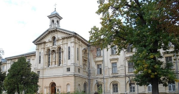 Реконструкція психіатричної лікарні у Львові за 453 млн грн: журналісти виявили перевищення вартості