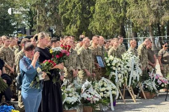 image ‣ Українські новини У Львові попрощалися з Тетяною Кучерявою