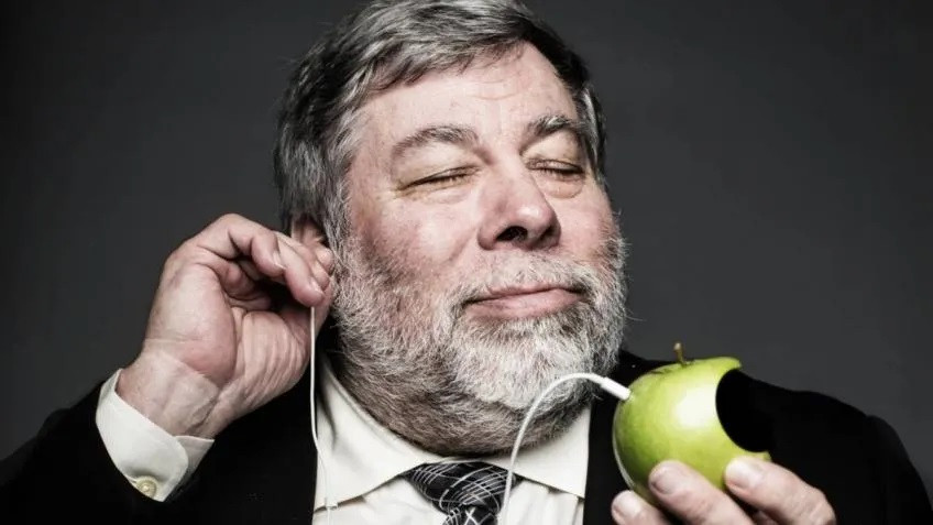 Історія створення Apple та його зв’язок з українською Буковиною