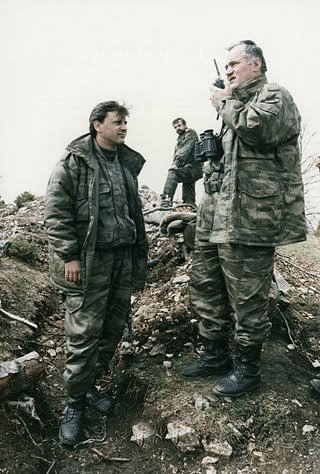 Ратко Младич - кривавий слід війни в Боснії Ратко Младич: чому його називали «м’ясником»