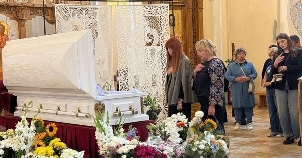 Поховання мисткині Дарії Альошкіної у Львові: фото та подробиці