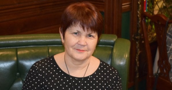 Конфлікт у Франківську: депутати підтримали продовження контракту з директоркою бібліотеки, незважаючи на російськомовний контент