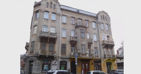Львівська міськрада повернула в своє власність незаконно приватизоване приміщення в центрі міста
