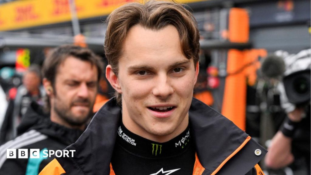 Питання і відповіді про F1: Піастрі після угоди з Норрісом, штраф Антонеллі на Гран-прі Італії, Феррарі та Зандворт