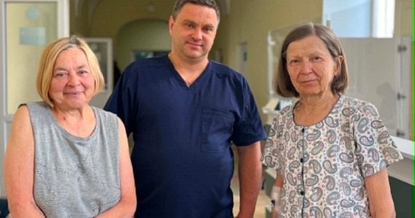 У Львові двом пацієнткам провели заміну аортального клапана через невеликий розріз на нозі