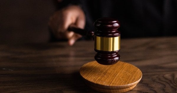 В Івано-Франківській області школярка перед свідками побила дівчину – рішення суду