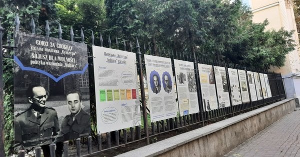 Єжи Ґедройць і Україна: у Львові пройшла ювілейна 111 Оссолінська конференція