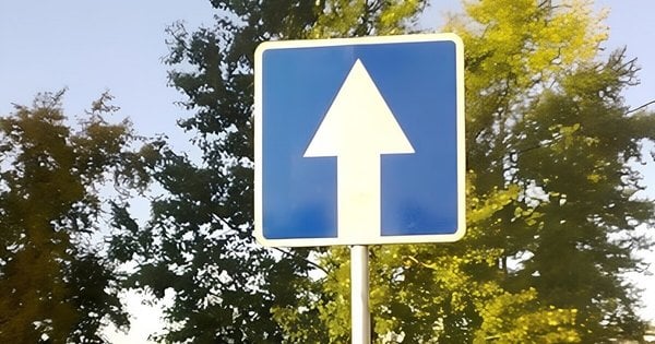 Змінили рух транспорту на двох вулицях поблизу Університетської лікарні у Львові
