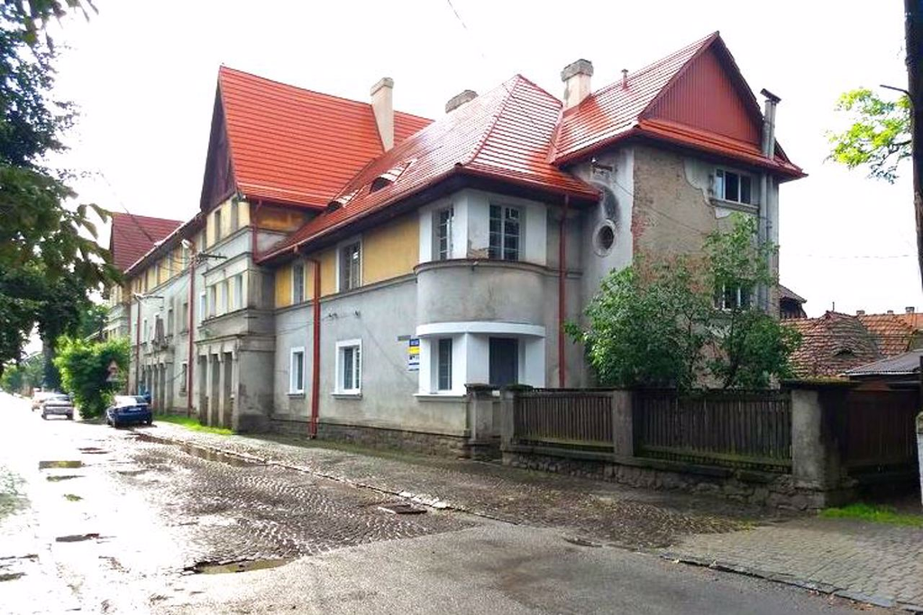 image Чеський квартал у Хусті: історія Маленької Праги