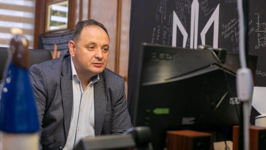 Марцінків пропонує винагородити франківських автобусних водійок безкоштовними послугами салонів краси.