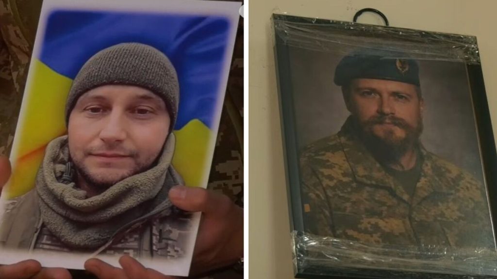 Шолом, жетони й букет на дерев'яній поверхні, символічна сцена без обличчя людей
