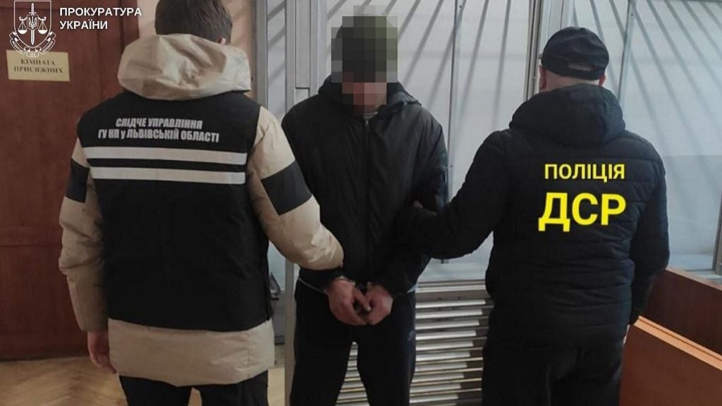 Вбивця 17-річної студентки на Львівщині засуджений за задушення і поховання у лісі